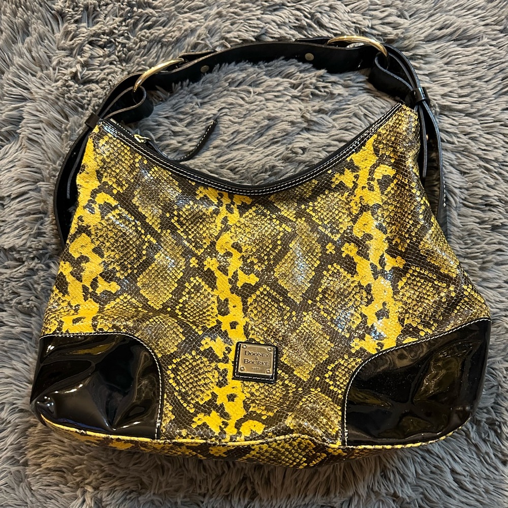 DOONEY & BOURKE PHYTON COLLECTION LEATHER TOTE BAG